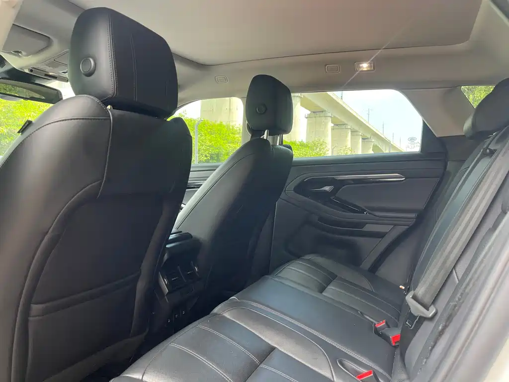 Land Rover Evoque — фото 6