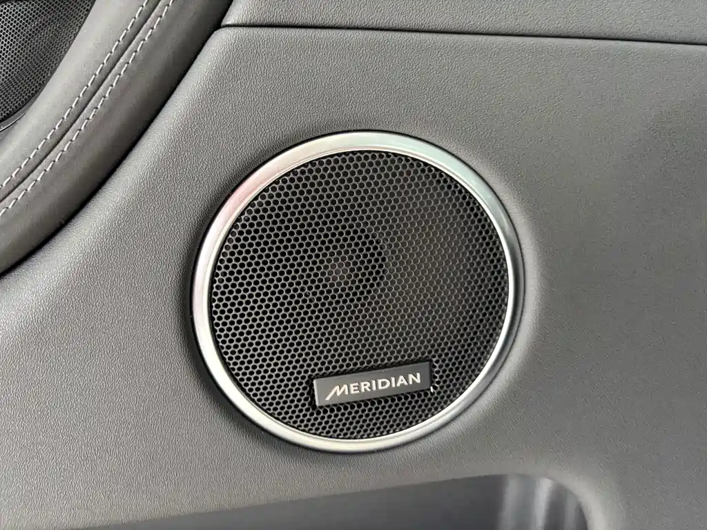 Land Rover Discovery Sport — фото 11