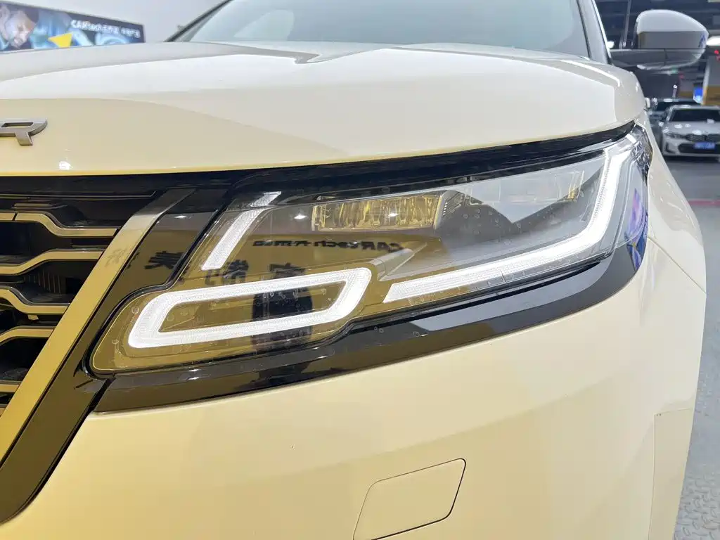 Land Rover Velar — фото 8