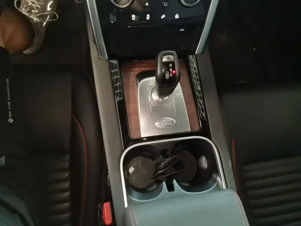 Land Rover Discovery Sport — фото 14