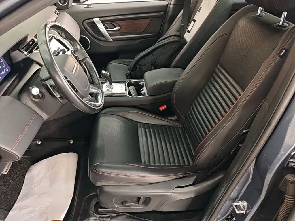 Land Rover Discovery Sport — фото 15
