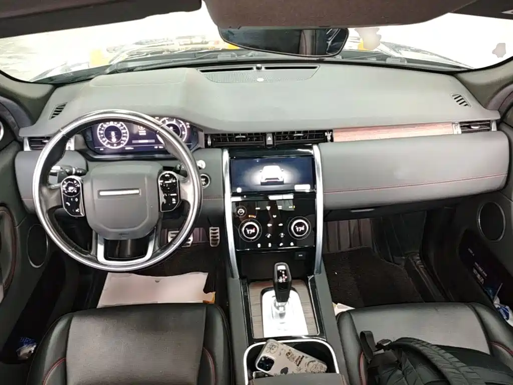 Land Rover Discovery Sport — фото 10