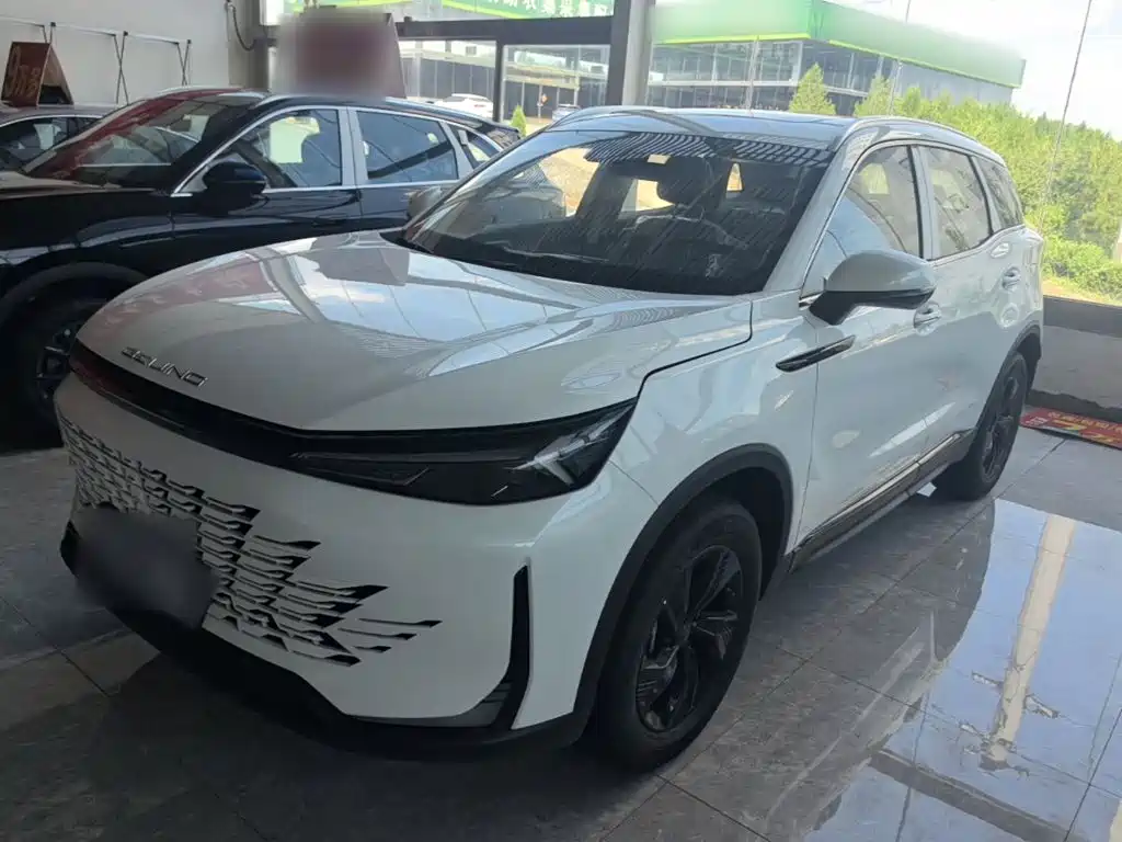 BAIC X7 — фото 2