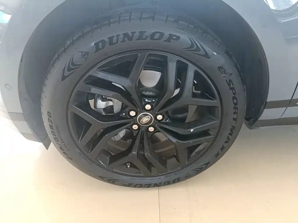 Land Rover Evoque — фото 23