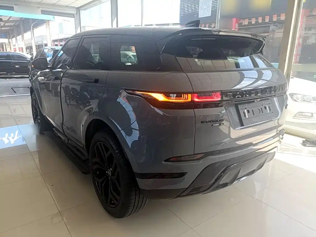 Land Rover Evoque — фото 5