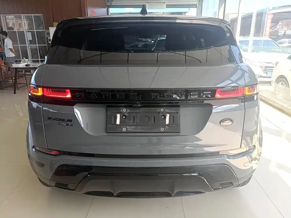 Land Rover Evoque — фото 6