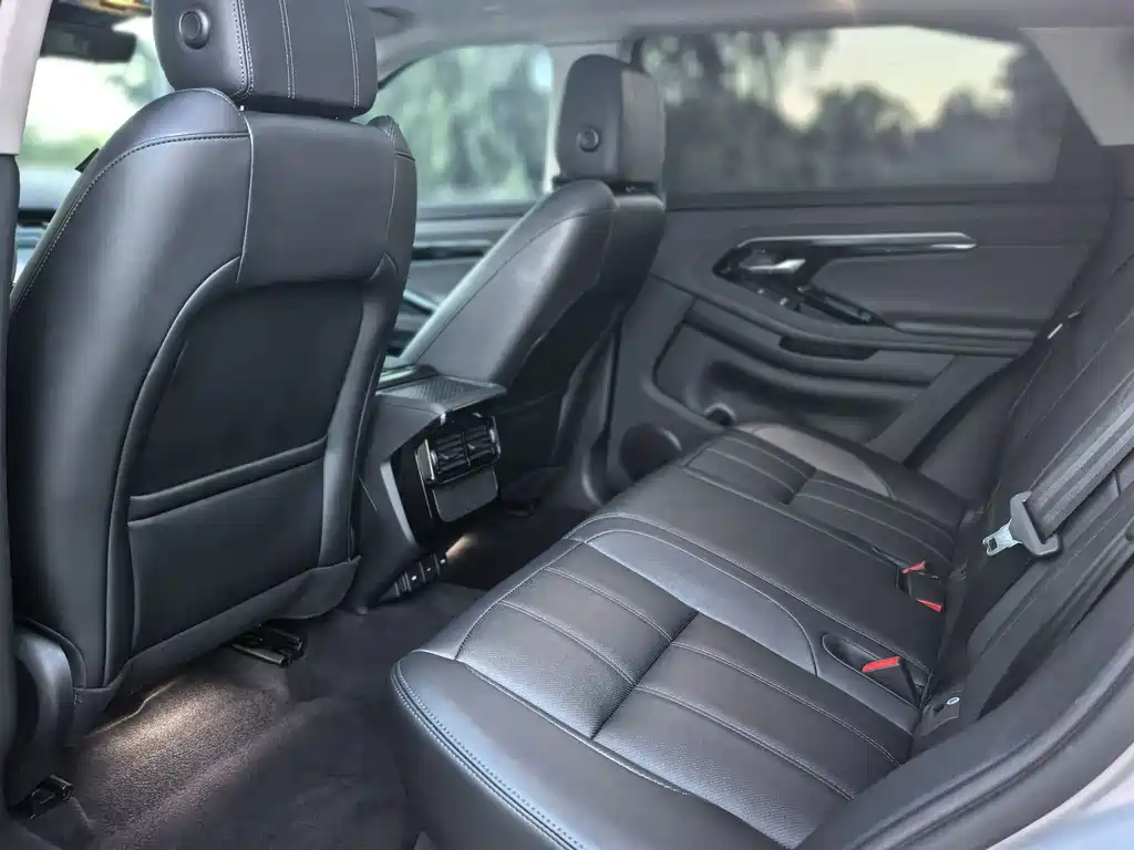 Land Rover Evoque — фото 14