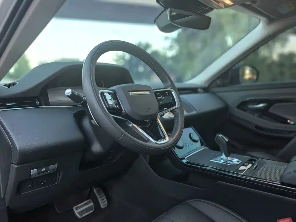Land Rover Evoque — фото 5
