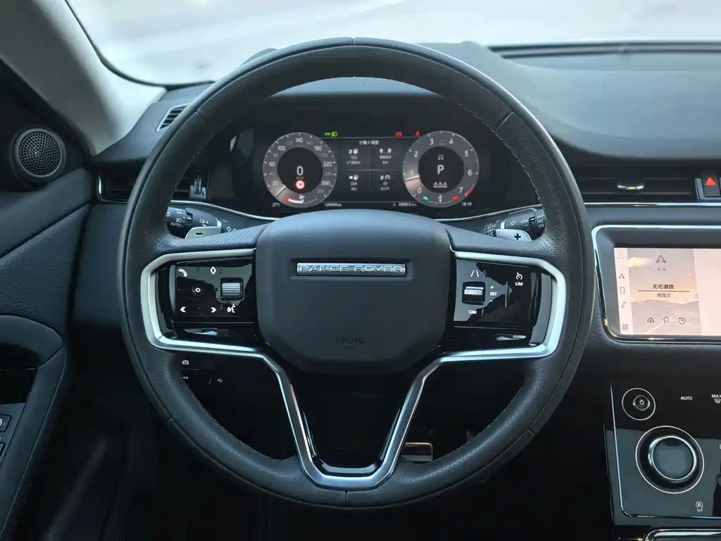 Land Rover Evoque — фото 8