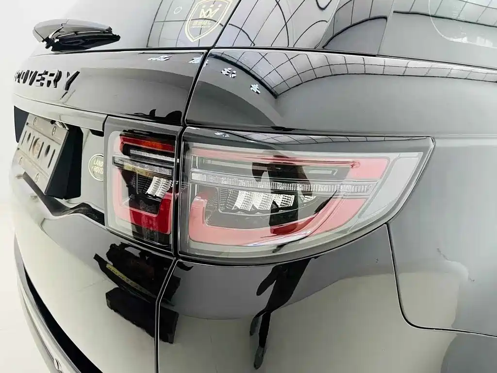 Land Rover Discovery Sport — фото 13