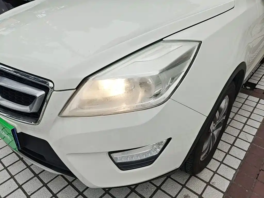 BAIC Senova X65 — фото 24