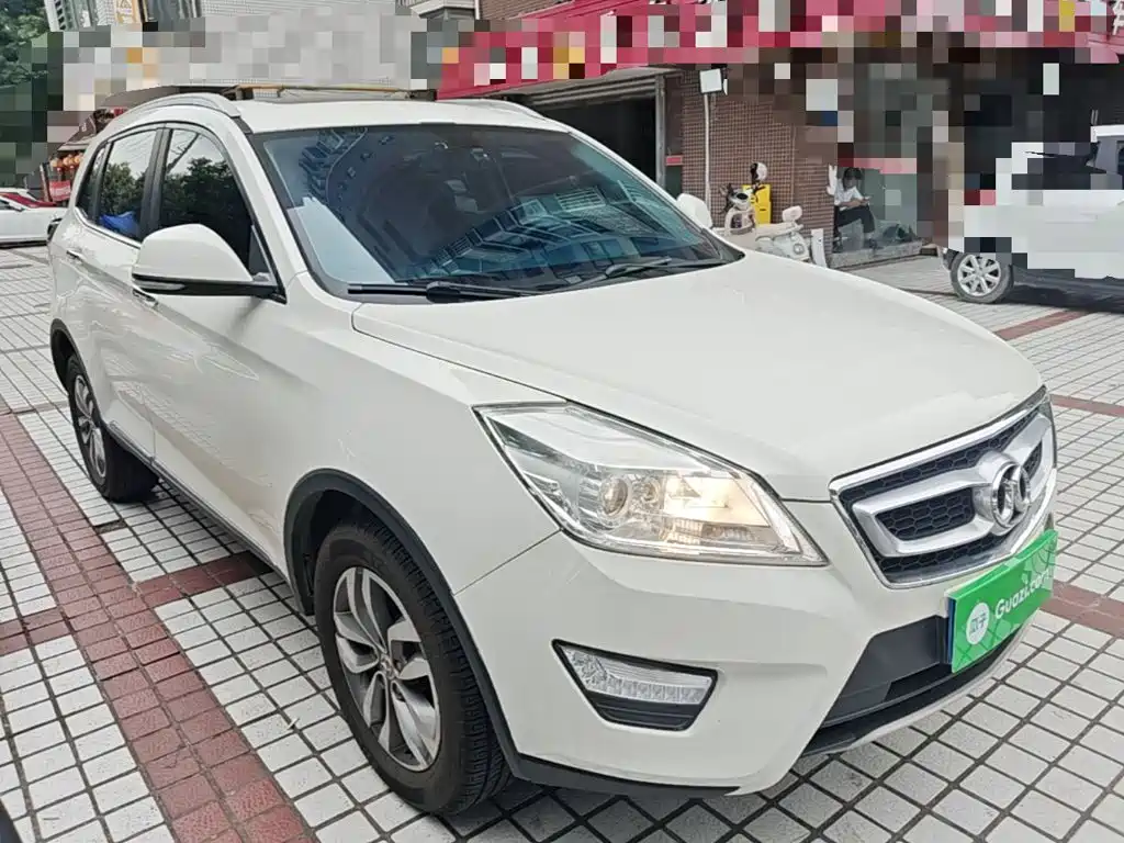 BAIC Senova X65 — фото 4