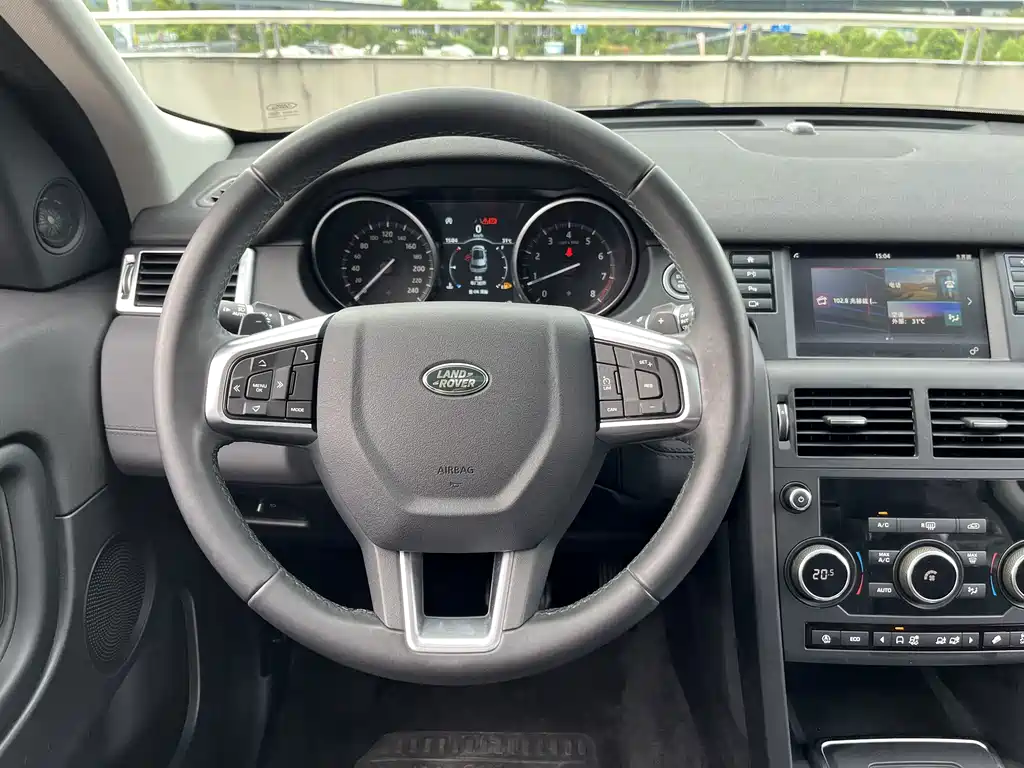 Land Rover Discovery Sport — фото 9