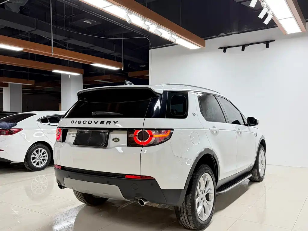 Land Rover Discovery Sport — фото 5