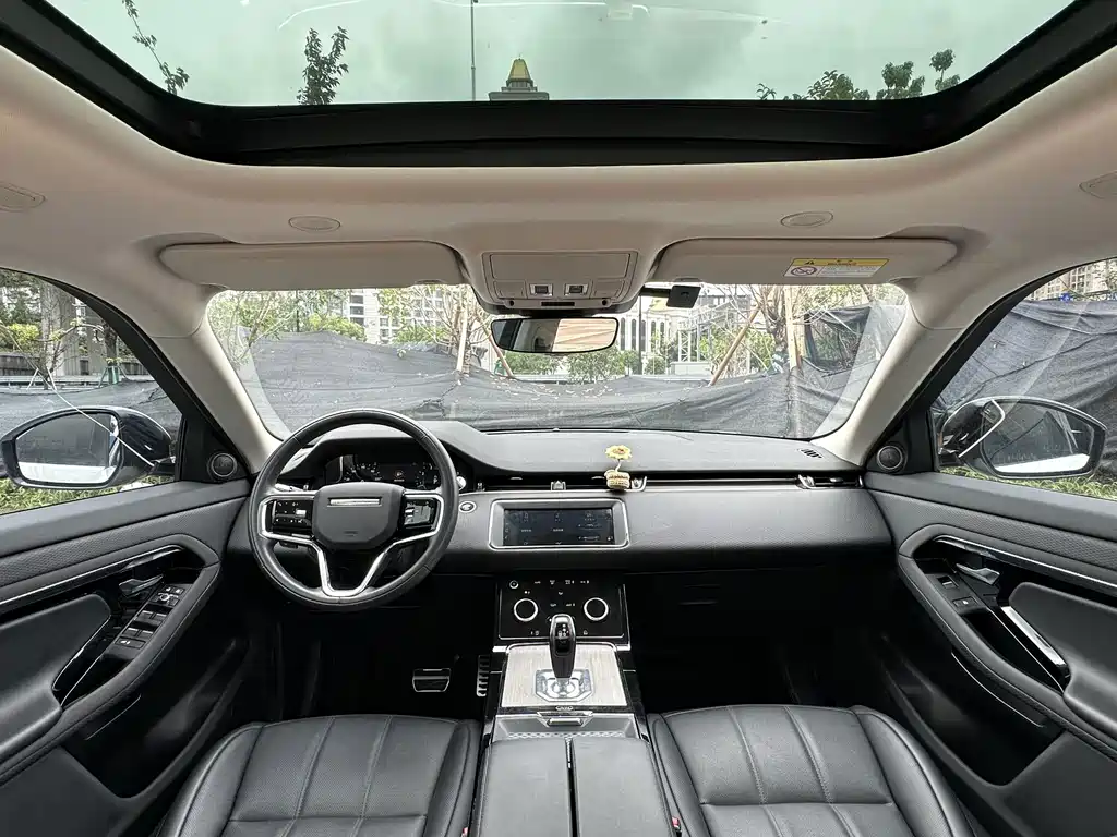 Land Rover Evoque — фото 5