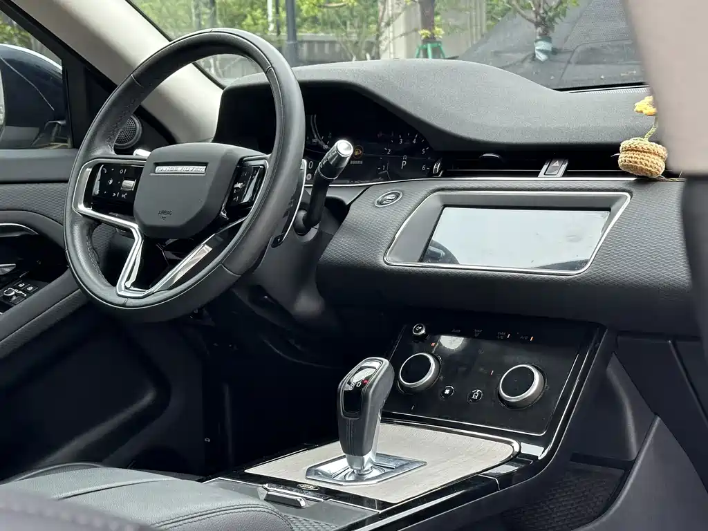 Land Rover Evoque — фото 10