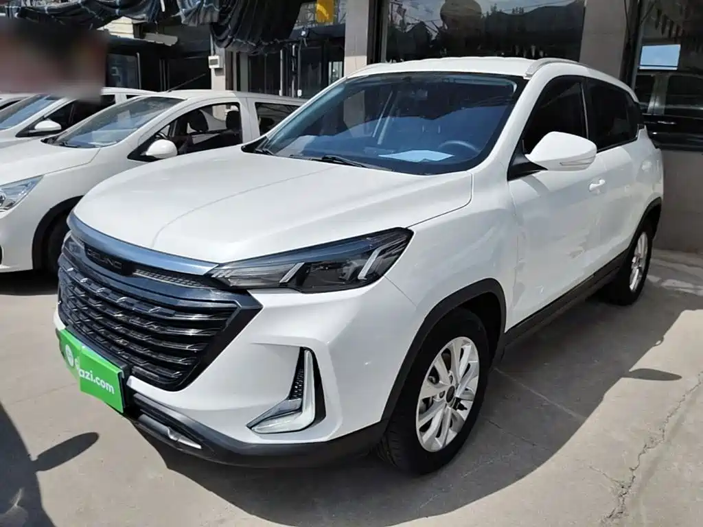 BAIC X3 — фото 2