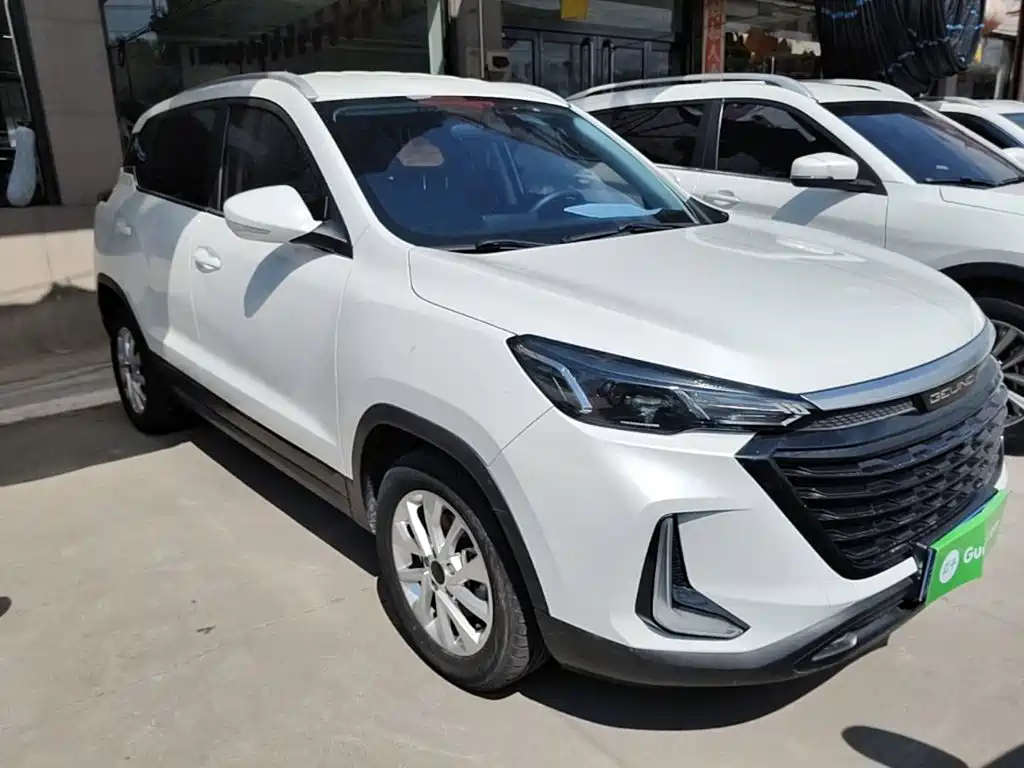 BAIC X3 — фото 4