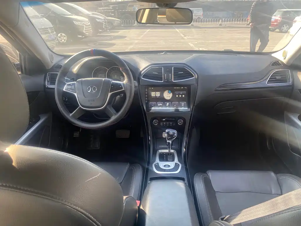 BAIC Senova D70 — фото 10