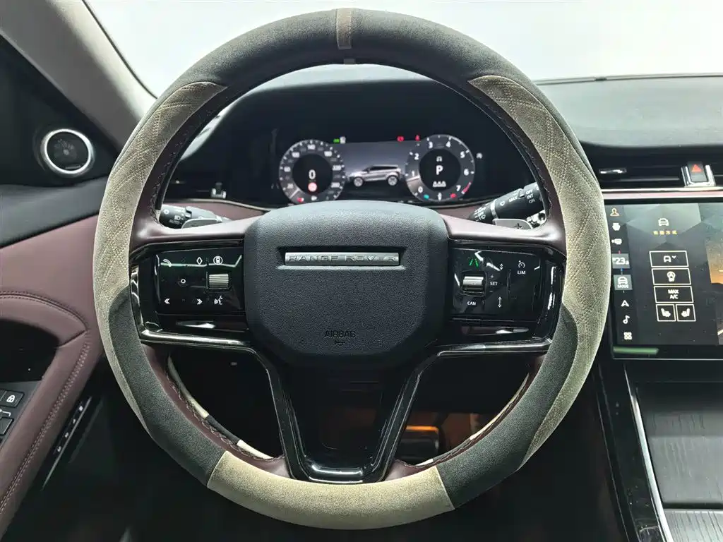 Land Rover Evoque — фото 8