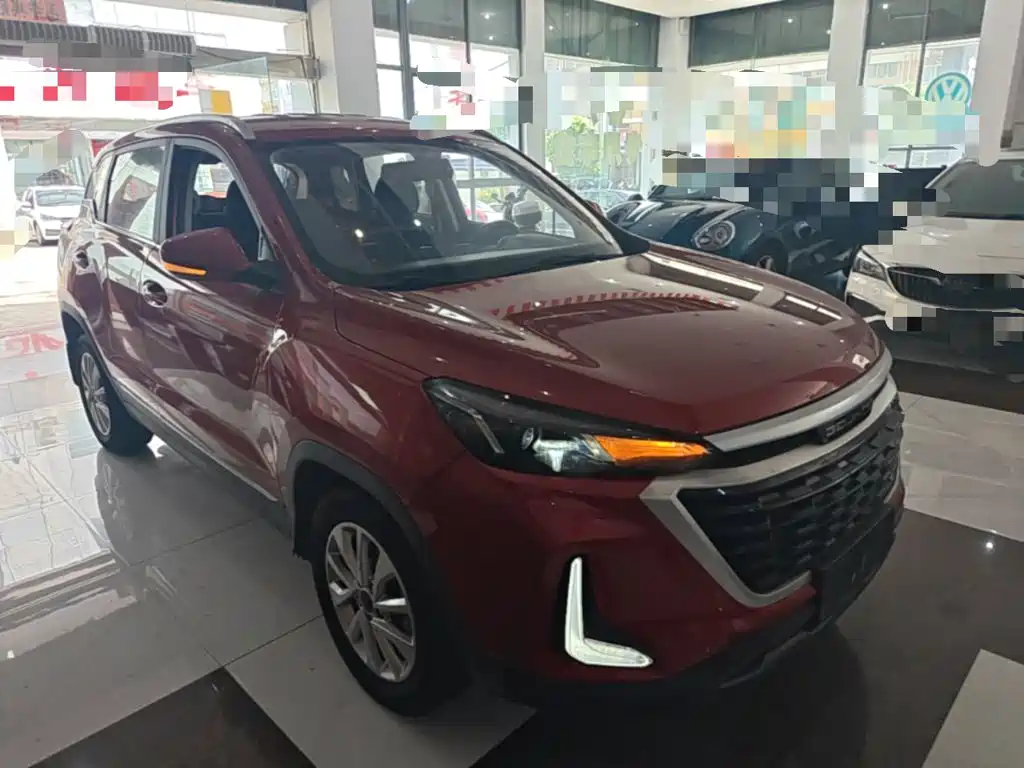 BAIC X3 — фото 4