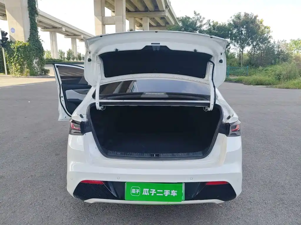 BAIC EU5 Plus — фото 19