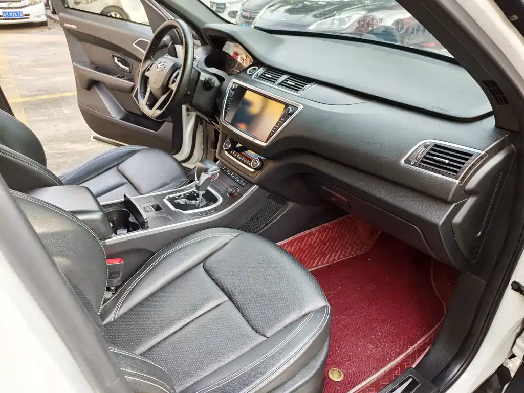 Landwind Landwind X7 — фото 13