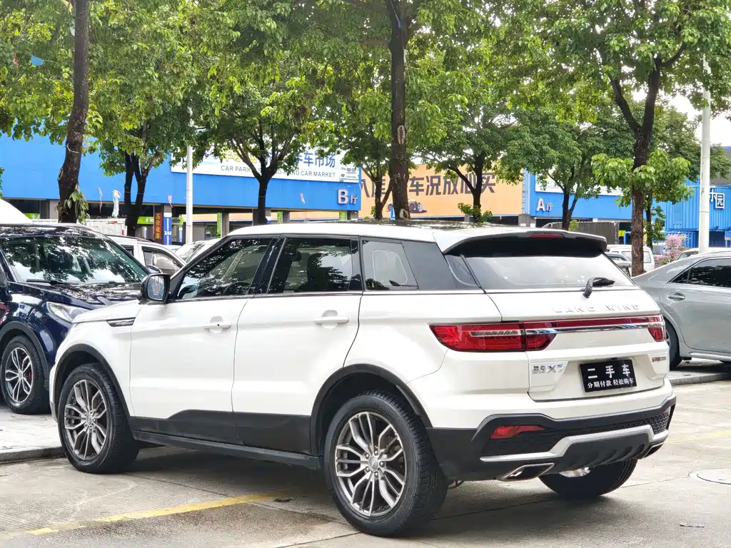 Landwind Landwind X7 — фото 5