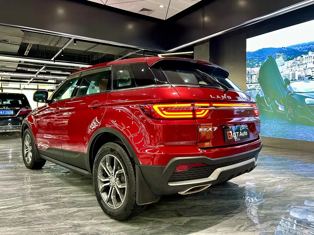 Landwind Landwind X7 — фото 7