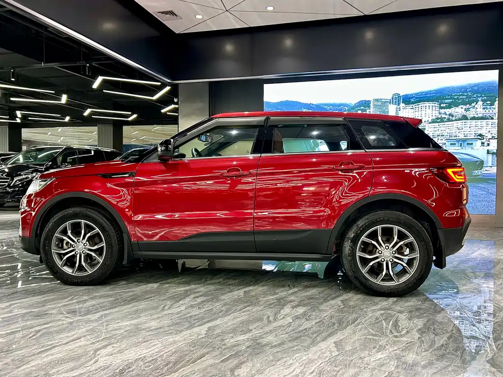Landwind Landwind X7 — фото 8