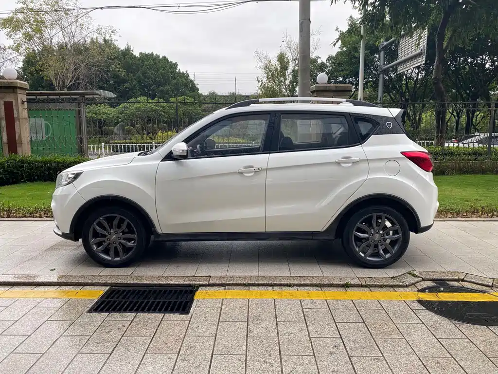 Landwind Landwind X2 — фото 10