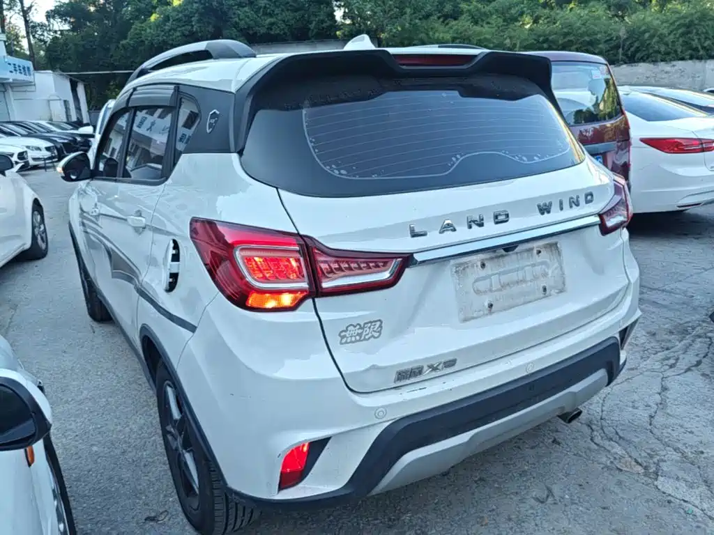 Landwind Landwind X2 — фото 5