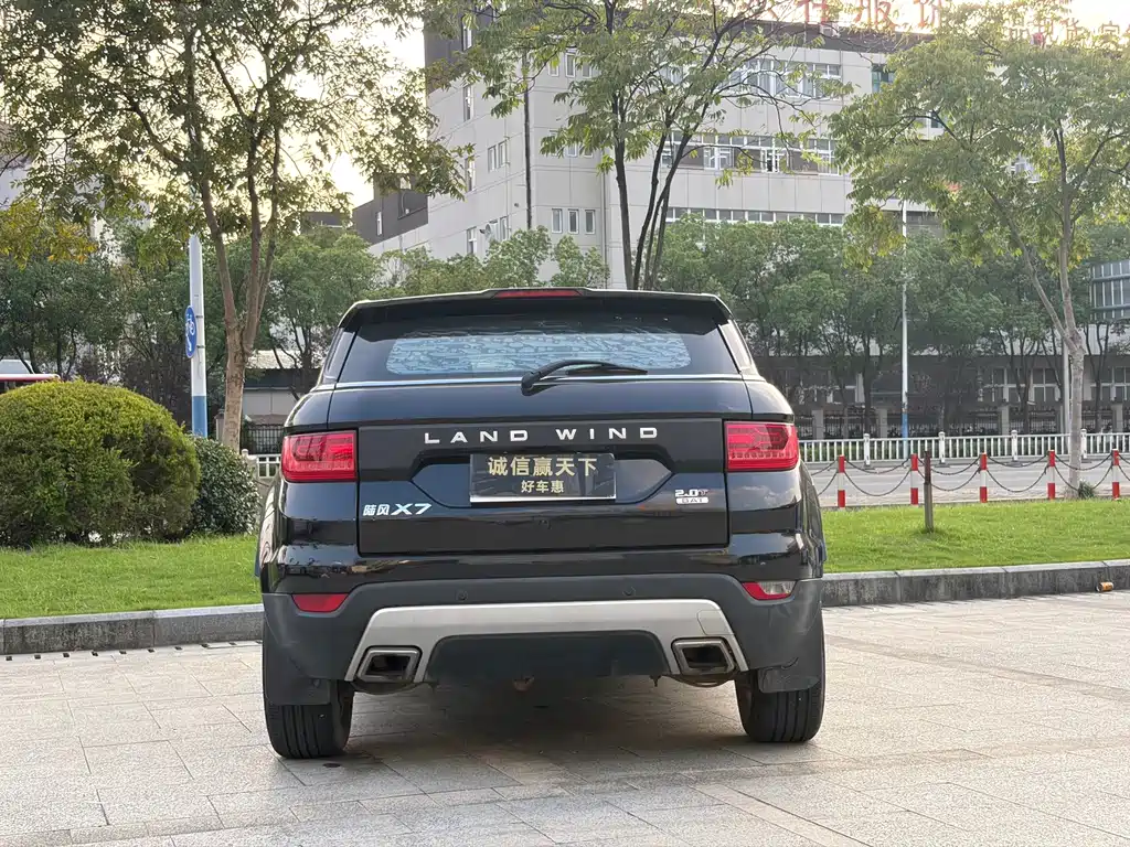 Landwind Landwind X7 — фото 8