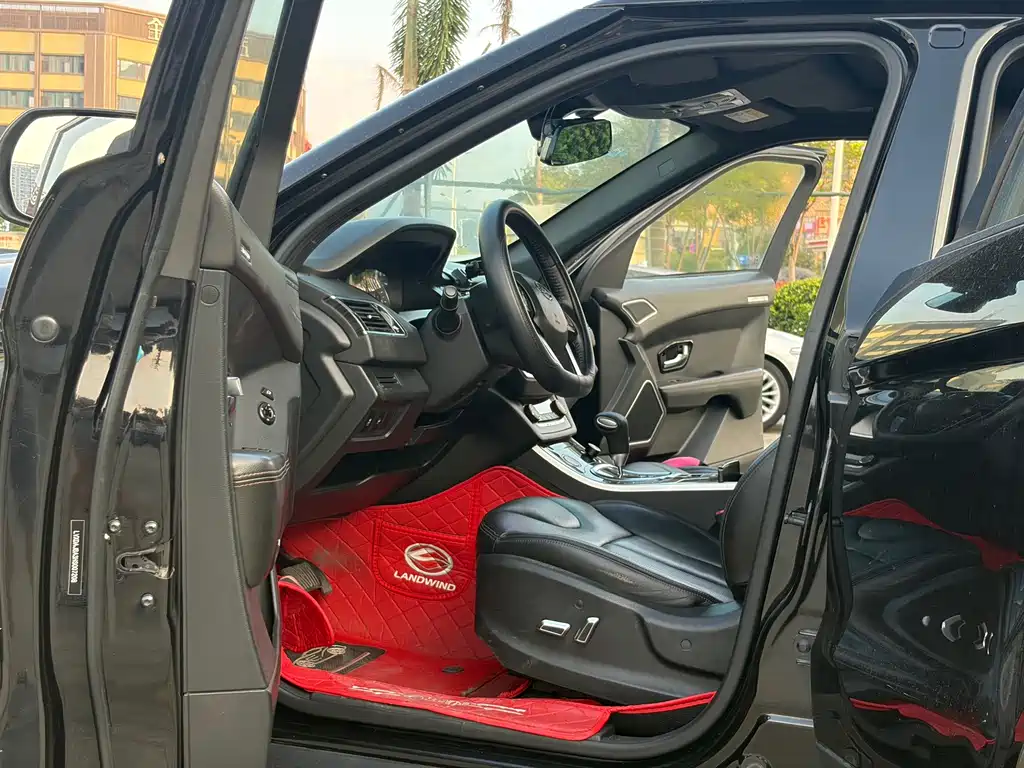 Landwind Landwind X7 — фото 10