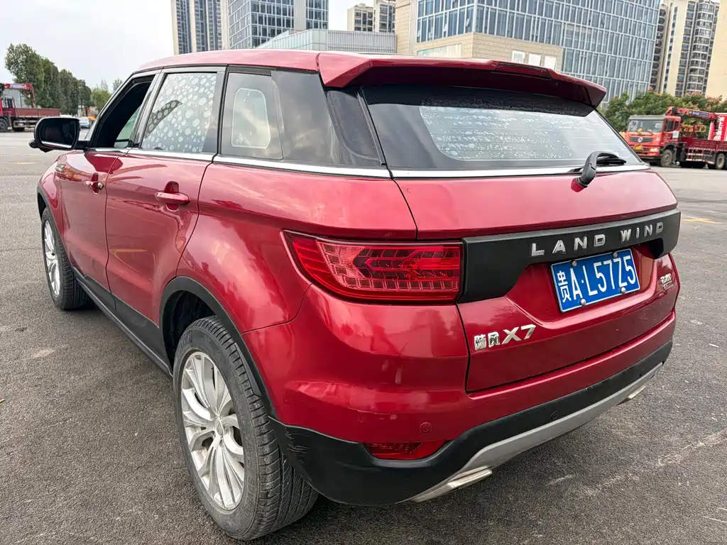 Landwind Landwind X7 — фото 8