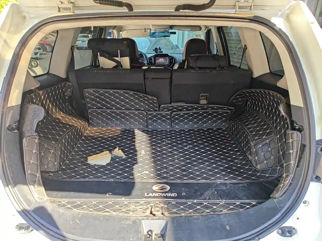 Landwind Landwind X8 — фото 19