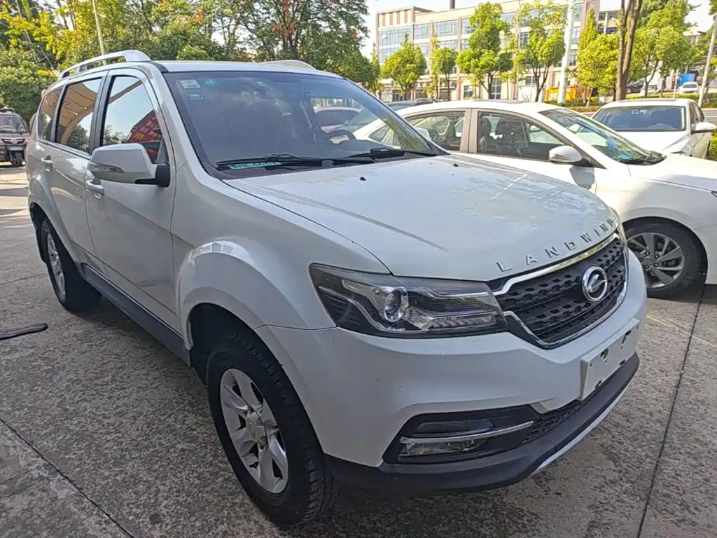 Landwind Landwind X8 — фото 4