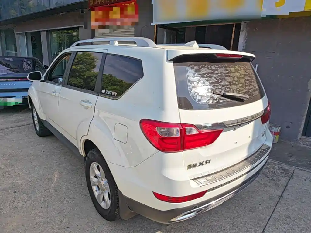 Landwind Landwind X8 — фото 5