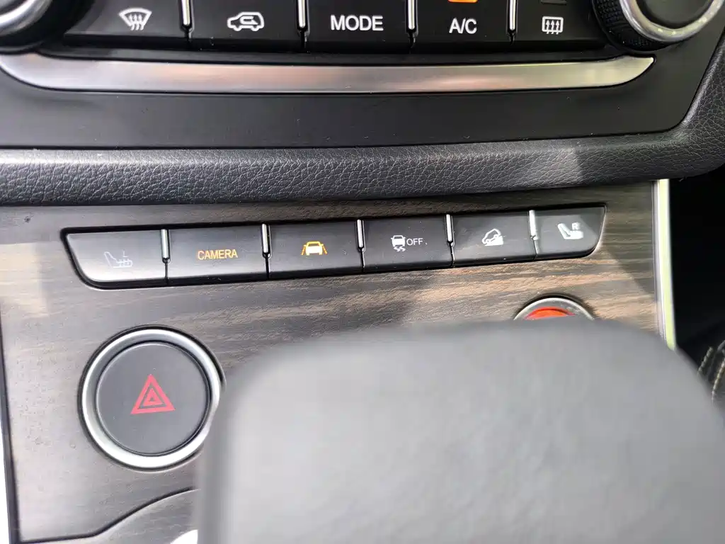 Landwind Landwind X7 — фото 18