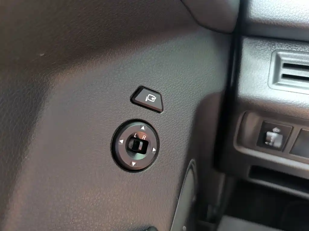 Landwind Landwind X7 — фото 19