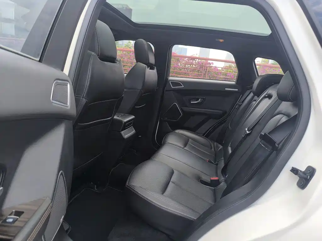 Landwind Landwind X7 — фото 10