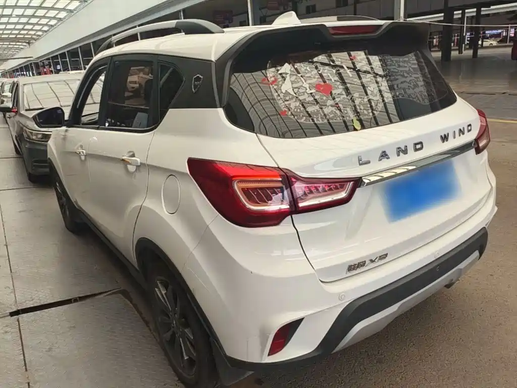 Landwind Landwind X2 — фото 5