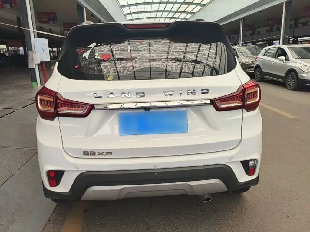 Landwind Landwind X2 — фото 6