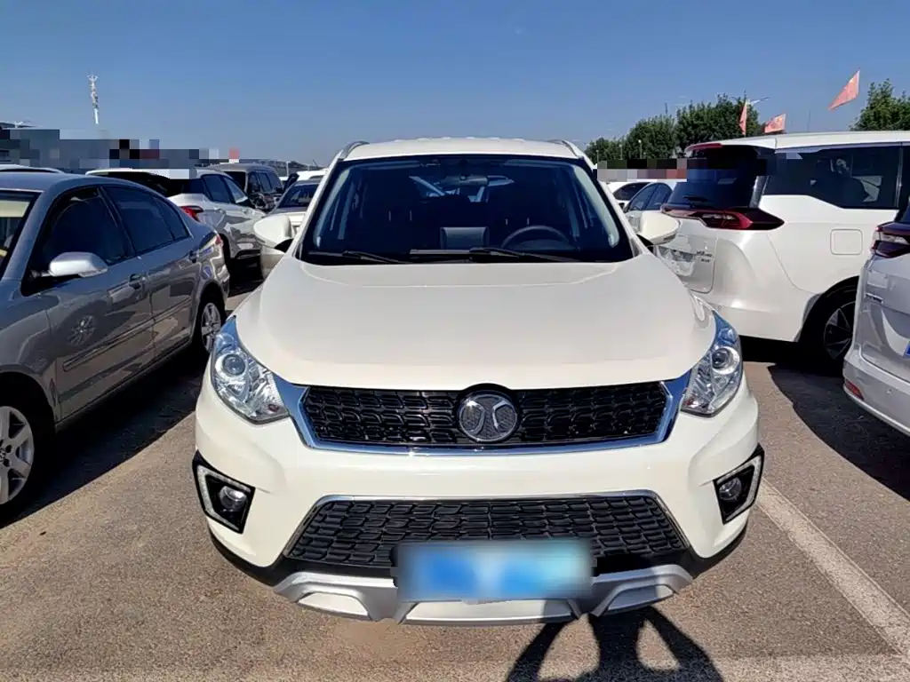 BAIC Senova X35 — фото 3