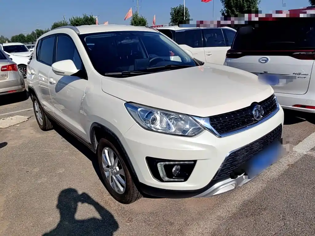 BAIC Senova X35 — фото 4