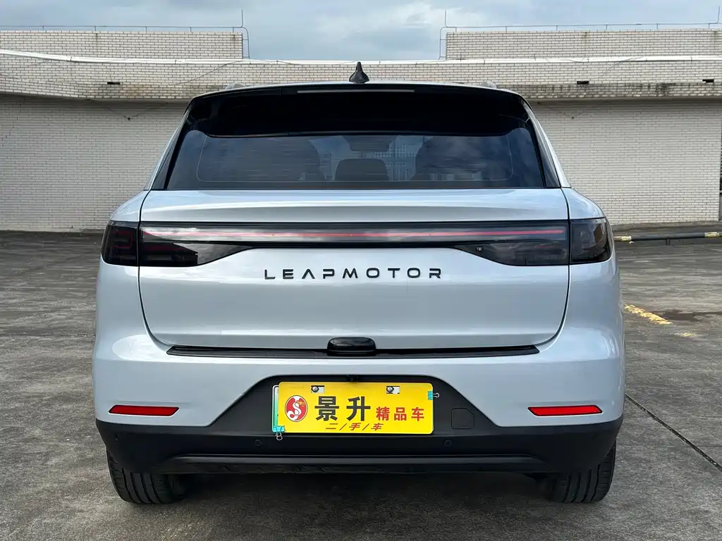 Leapmotor Leapmotor C11 — фото 6
