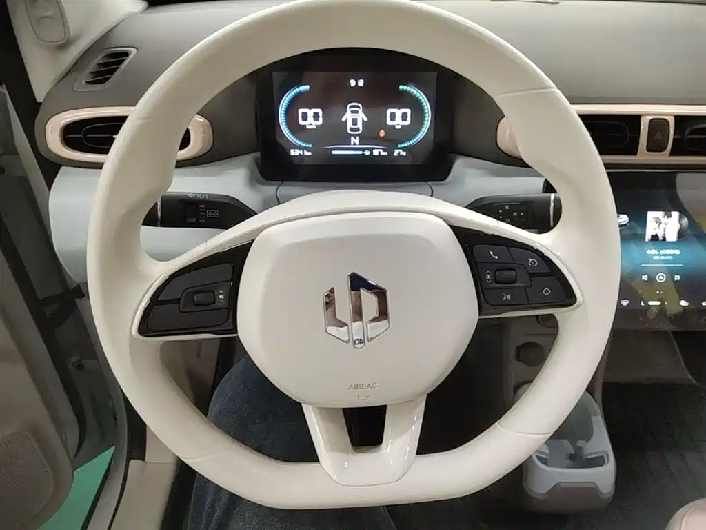 Leapmotor Leapmotor T03 — фото 11
