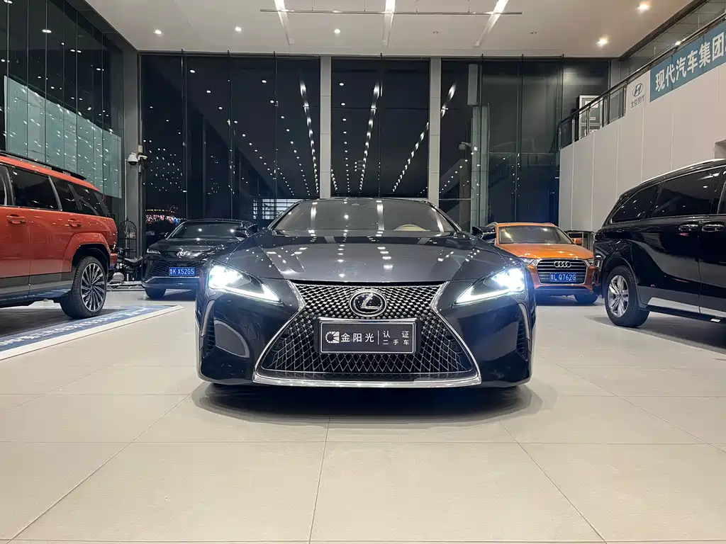 Lexus LC — фото 2