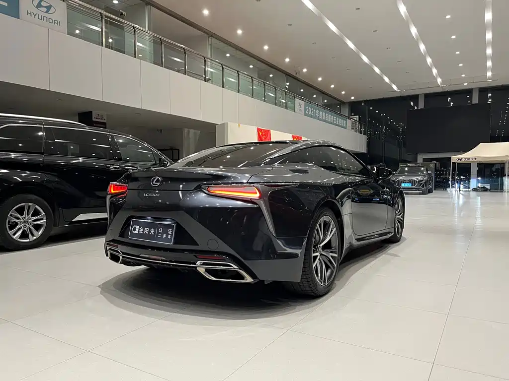 Lexus LC — фото 4