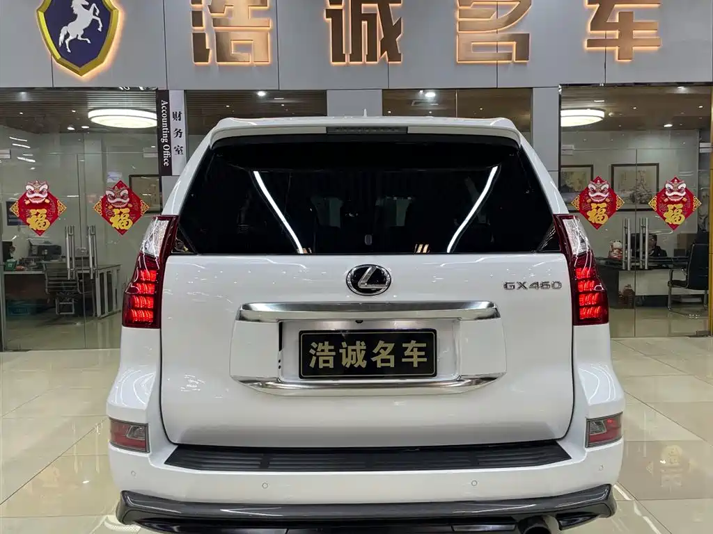 Lexus GX — фото 5